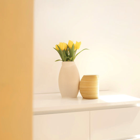 LINA L Design Vase