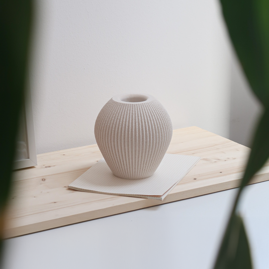 Dona Vase