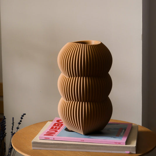 DENA L Design Vase