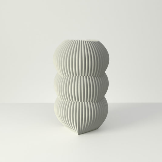 DENA L Design Vase