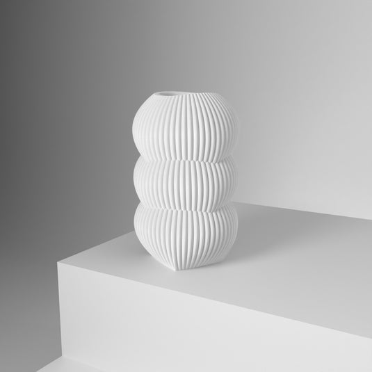 DENA L Design Vase