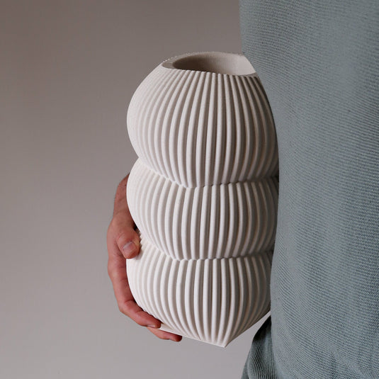 DENA L Design Vase