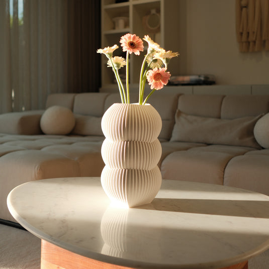 DENA L Design Vase