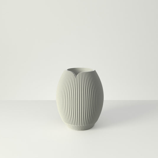 MAIE Design Vase